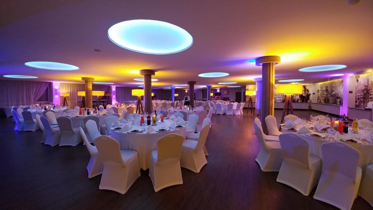 Citi Hotel'S Warszawa-Falenty Рашин Экстерьер фото