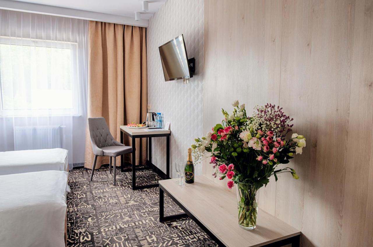 Citi Hotel'S Warszawa-Falenty Рашин Экстерьер фото