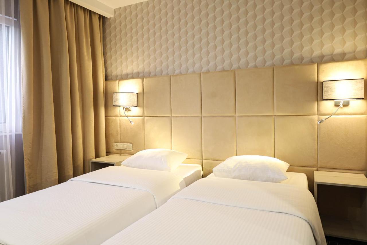 Citi Hotel'S Warszawa-Falenty Рашин Экстерьер фото